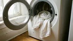 Pesutulokset paranevat huomattavasti: mitä ovelat kotirouvat lisäävät pesukoneen rumpuun